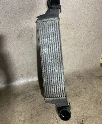 BMW X5 E53 Intercooler radiator D2265