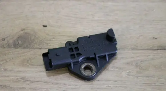 Volvo V50 Crankshaft position sensor 9643695780