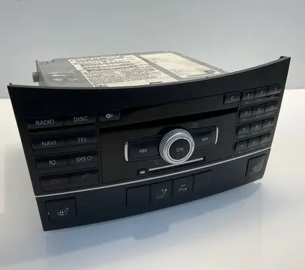 Mercedes-Benz E W212 Radio/CD/DVD/GPS head unit A2129008409 A2129011704 A2129021604