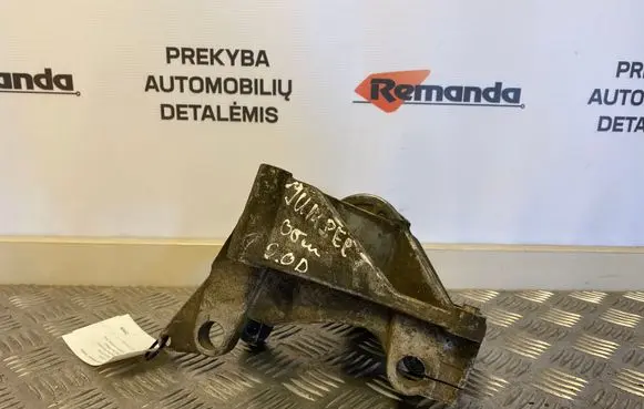 Citroen Jumper Engine mounting bracket 9642737680