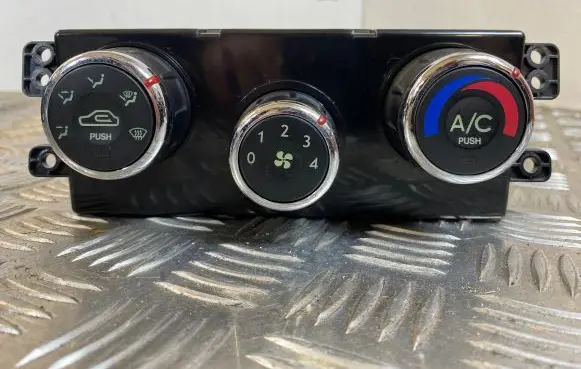 Hyundai Tucson JM Climate control unit 972502EXXX