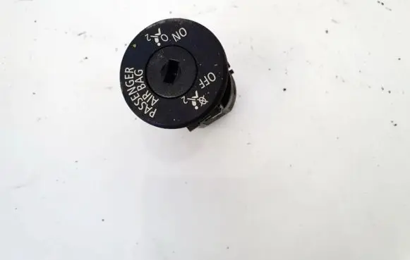 BMW 1 E81 E87 Passenger airbag on/off switch 549514011 549.5140.11