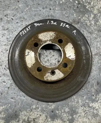 Volkswagen PASSAT B4 Front brake disc