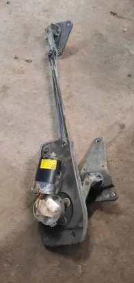 Citroen Berlingo Front wiper linkage and motor 9642127680