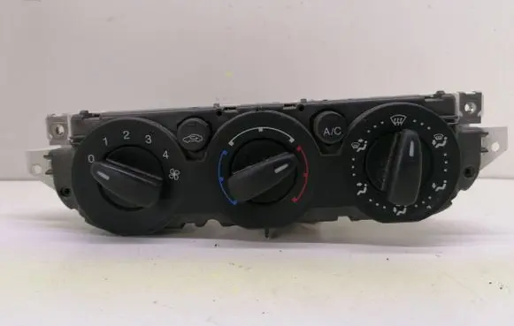 Ford Focus Climate control unit 7M5T19980AA 69607332