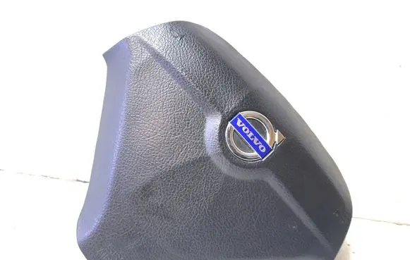 Steering wheel airbag