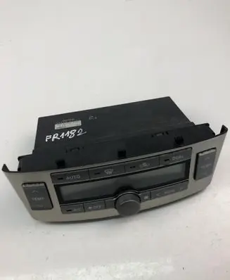 Toyota Avensis T250 Climate control unit 5590005141