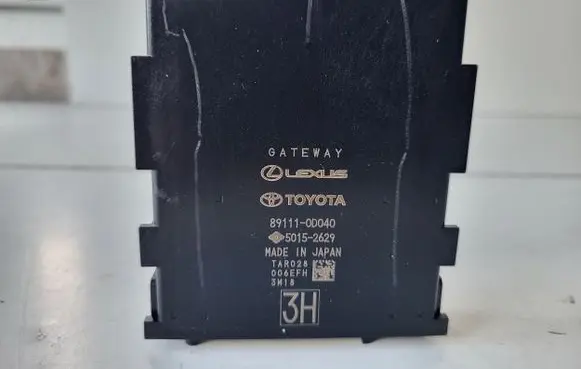 Toyota Yaris XP210 Other control units/modules 891110D040