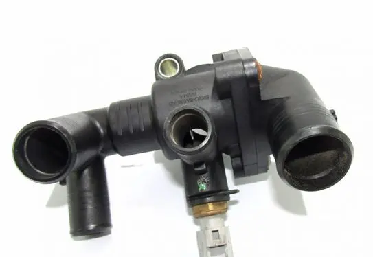 Ford Transit Custom Thermostat housing BK2Q8594AA