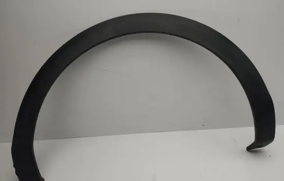 Citroen C4 III e-C4 Rear arch trim 9831344880