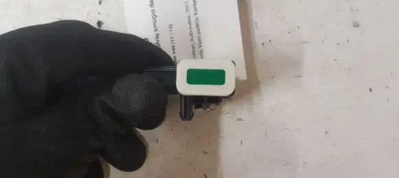 Volvo V60 Airbag deployment crash/impact sensor C83HAK3239 0022891 BBM457K1X