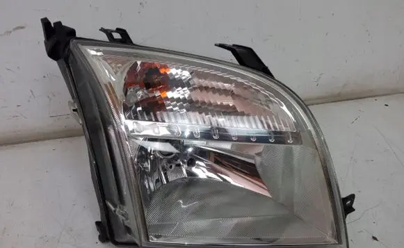 Ford Fusion Headlight/headlamp 246898-00R