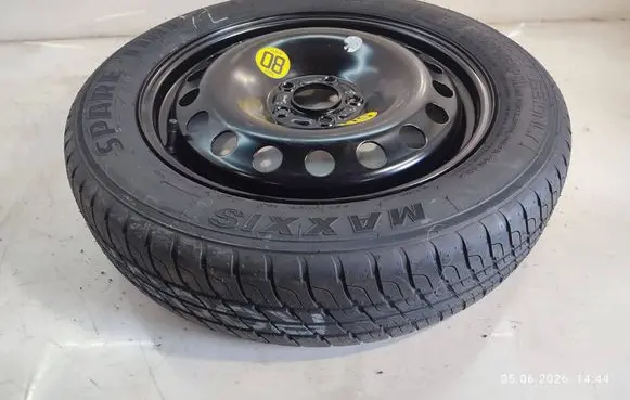 Ford Kuga II R17 spare wheel