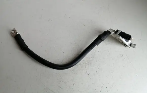 Audi Q5 SQ5 Negative earth cable (battery) 8R0915181C