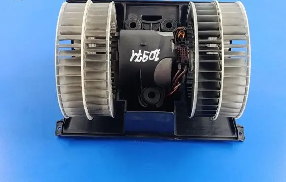 Heater fan/blower