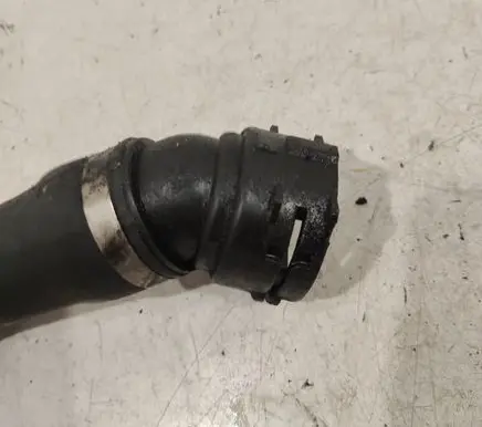 BMW 5 E60 E61 Engine coolant pipe/hose