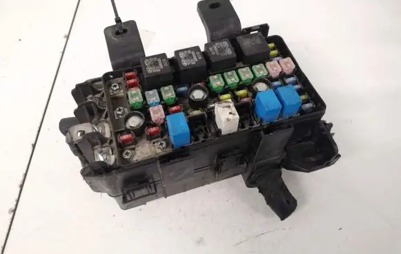 Fuse box set
