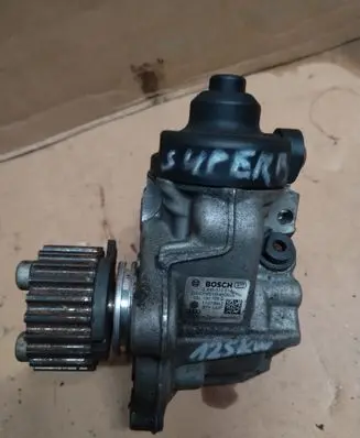 Skoda Superb B6 (3T) Fuel injection high pressure pump 0445010514