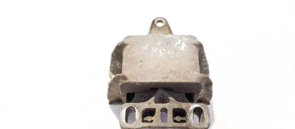Skoda Octavia Mk1 (1U) Engine mount bracket 1j0199555aj