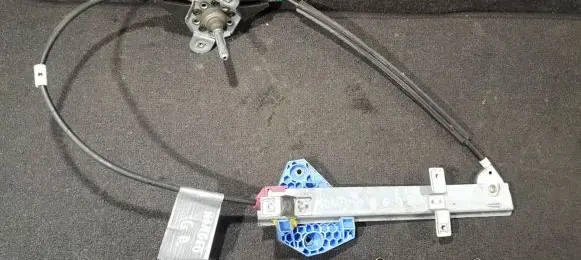 Ford Mondeo MK II Sliding door window regulator with motor E015002009 93BBF27000AL2297