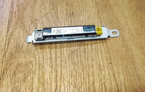 Porsche Macan (95B) Aerial antenna amplifier 95B035497E