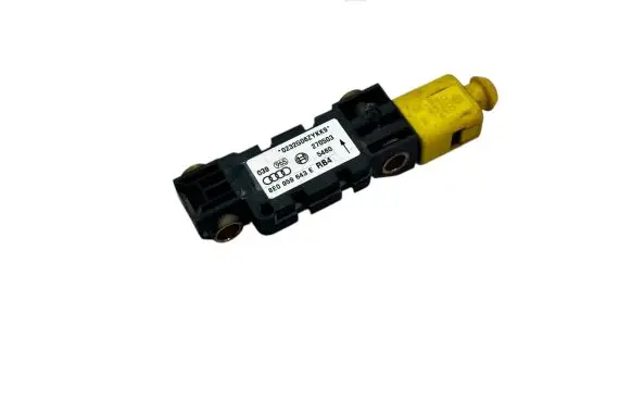 Audi A6 S6 C5 4B Airbag deployment crash/impact sensor 8E0959643E 270503 0233G06ZYKK9