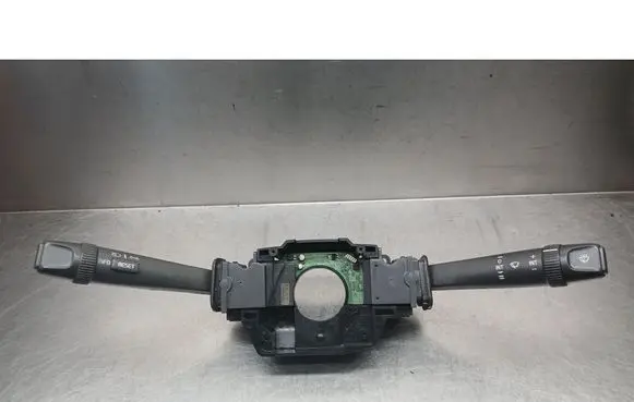Volvo V70 Wiper turn signal indicator stalk/switch 8685372
