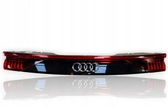 Audi Q8 Rear/tail lights 4M8945695A
