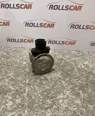 Volkswagen Bora Valve 021131101E