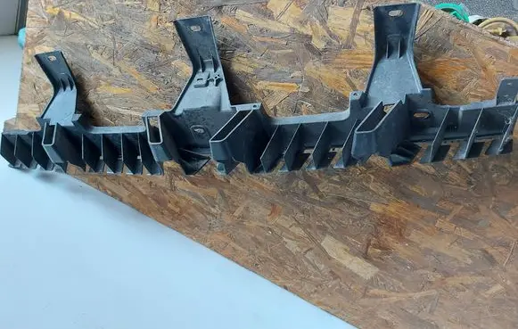 Peugeot 3008 II Rear bumper mounting bracket 9811280580