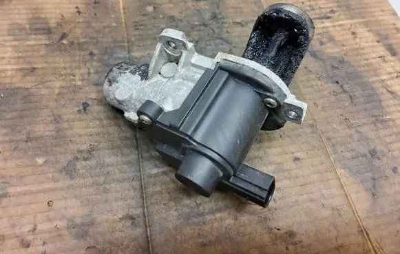Volkswagen Transporter - Caravelle T5 Other engine bay part
