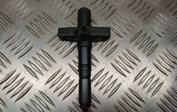 Mitsubishi Pajero Fuel injector 091484410