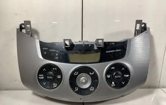 Toyota RAV 4 (XA30) Climate control unit 5590042280