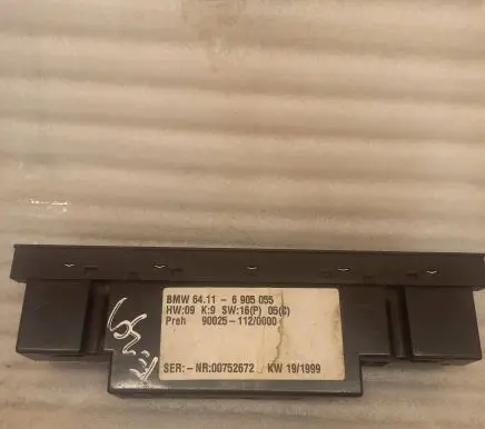 BMW 5 E39 Climate control unit 6905055