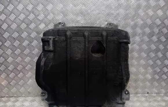 Jeep Grand Cherokee Engine splash shield/under tray 68037062