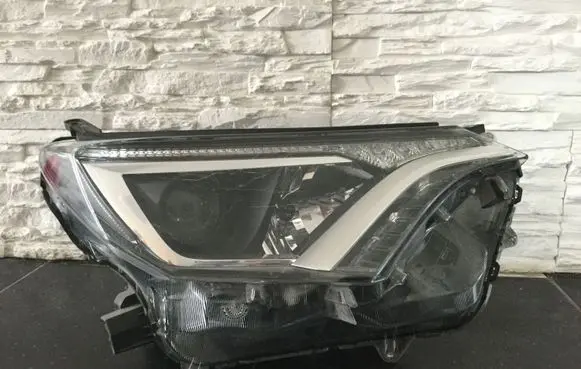 Toyota RAV 4 (XA50) Headlight/headlamp