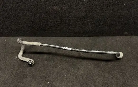 Audi A4 S4 B6 8E 8H Vacuum line/pipe/hose 8E1611931L