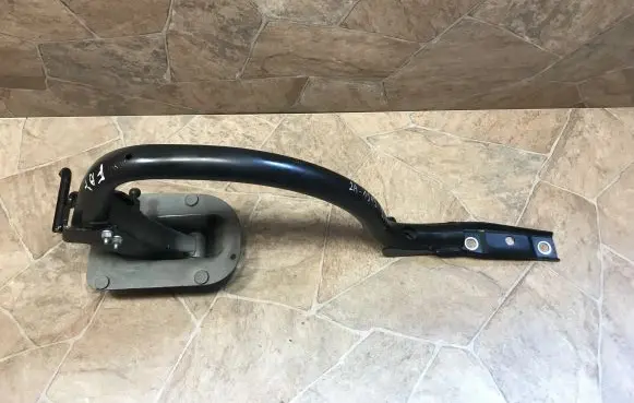 BMW 7 F01 F02 F03 F04 Tailgate/trunk/boot hinge 7185253