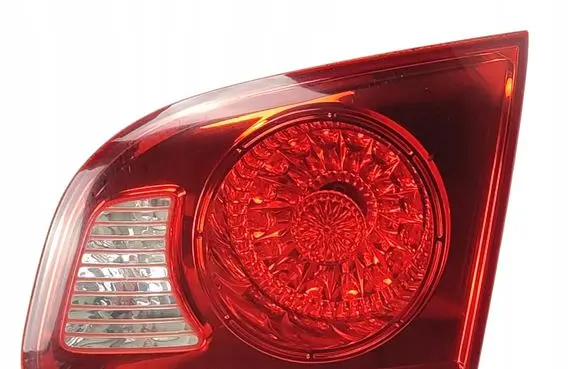 Hyundai Santa Fe Tailgate rear/tail lights 924062B000