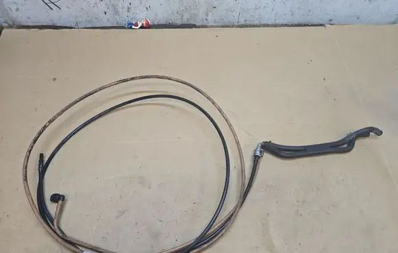 Volkswagen PASSAT B6 Fuel line/pipe/hose 3C0200059