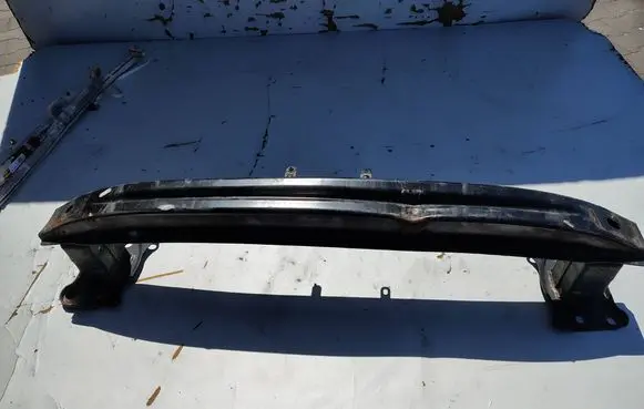 Volkswagen PASSAT CC Front bumper support beam 