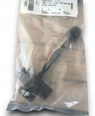 Ford Focus Front door check strap stopper 1714637ddc