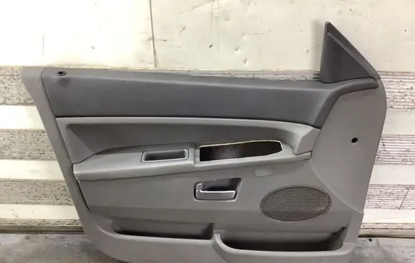 Jeep Grand Cherokee (WK) Front door card panel trim VT5883
