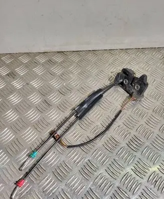 Ford Fiesta Tailgate/trunk/boot lock/catch/latch 2S61A43102BE