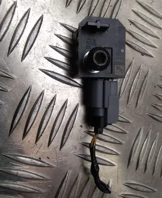 Opel Astra J Airbag deployment crash/impact sensor 13502577 12D2B01E 2360AB