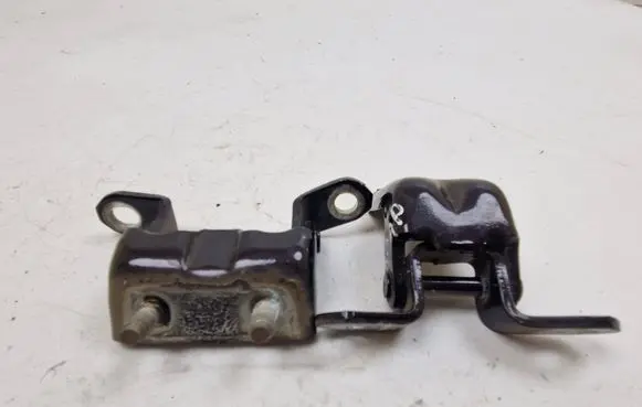 Nissan Qashqai Rear door hinge set 