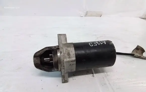 Opel Combo D Starter motor 33169N