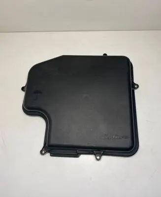 Volkswagen PASSAT B5.5 Fuse box cover 8D1907613A