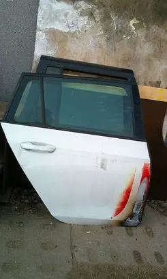 Volkswagen Golf VIII Rear door 0000