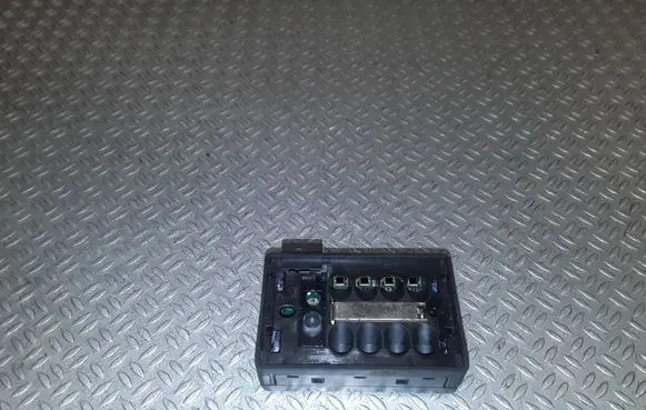 BMW 1 E81 E87 Rain sensor 6955550